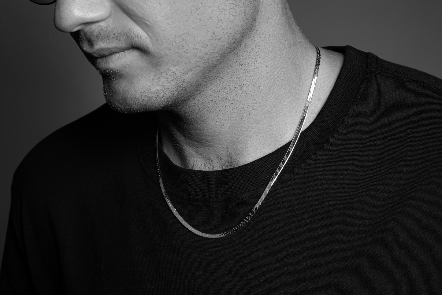 The Herringbone link